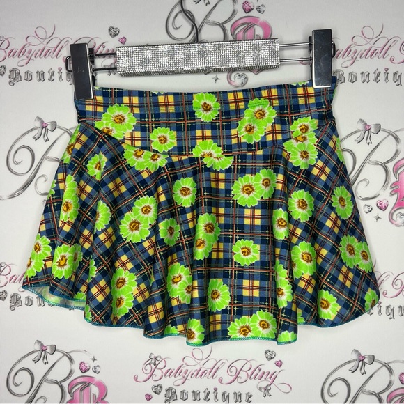 Mini skirt skort cottagecore lime green daisys and plaid picnic pattern blue y2k - Picture 4 of 8